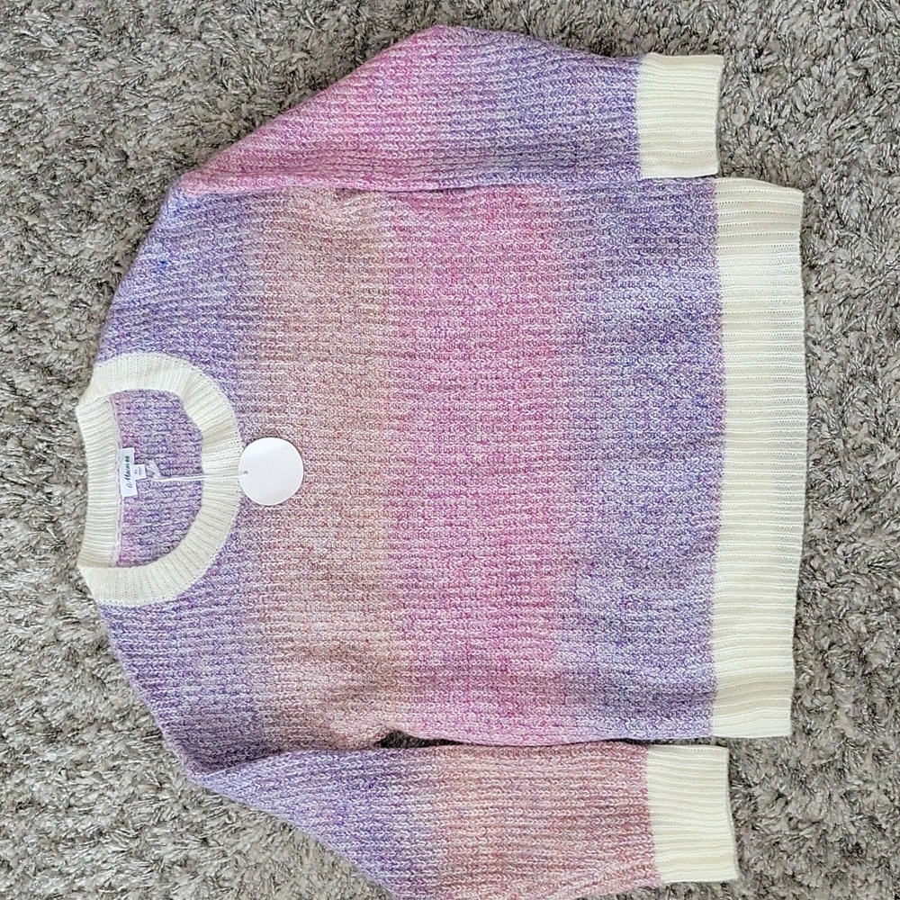 NWT Macaron sweater size XL